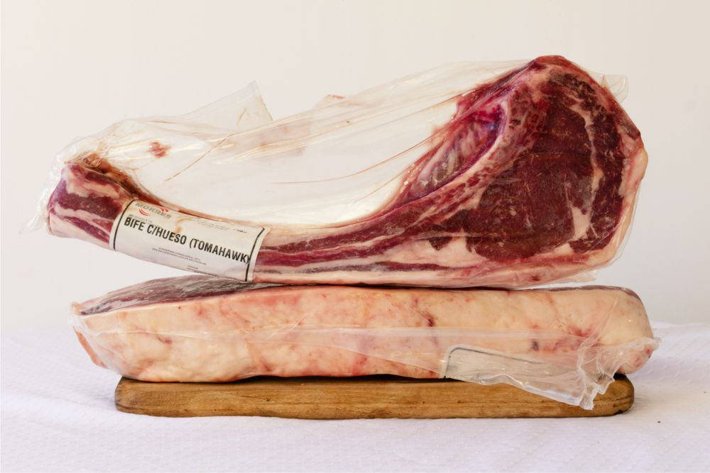 Bife C_HUESO Tomahawk
